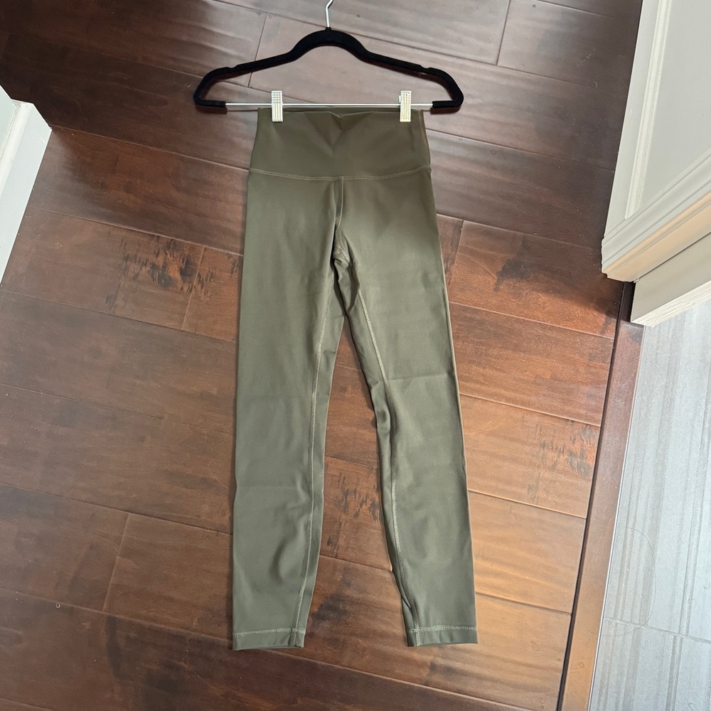 Lululemon Leggings (25”)